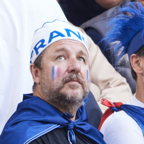 Bruno Guillon - Célébrités dans les tribunes du match du groupe D de l'Euro 2024 entre l'équipe de France face à l'Autriche (1-0) à Dusseldorf en Allemagne le 17 juin 2024. © Cyril Moreau/Bestimage