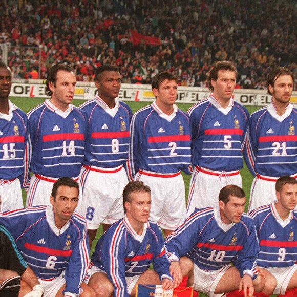 "LILIAN THURAM" "ALAIN BOGHOSSIAN" "MARCEL DESAILLY" "VINCENT CANDELA" "LAURENT BLANC" "CHRISTOPHE DUGARRY" "FABIEN BARTHEZ" "YOURI DJORKAEFF" ""DIDIER DESCHAMPS" "ZINEDINE ZIDANE" "FLORIAN MAURICE" MATCH A MARSEILLE FRANCE/MAROC "PLEIN PIED"