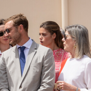 Beatrice Borromeo, Pierre Casiraghi, la princesse Caroline de Hanovre lors du relais de la Flamme Olympique des Jeux olympiques d'été de Paris 2024 à Monaco, le 18 juin 2024. Paris se prépare à accueillir les XXXIIIèmes Jeux Olympiques d'été, du 26 juillet au 11 août 2024. © Bruno Bebert/Bestimage