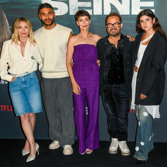 Anne Marivin, Nassim Lyes, Bérénice Bejo, Xavier Gens et Léa Leviant assistent à l'avant-première de "Sous La Seine" au Grand Palais Immersif le 4 juin 2024 à Paris. Shootpix/ABACAPRESS.COM