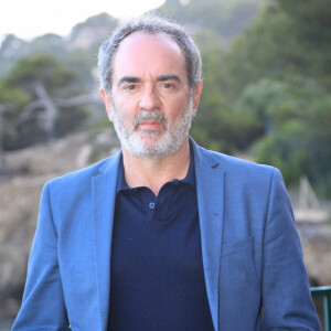 Exclusif - Bruno Solo - Les célébrités posent sur la terrasse de l'hôtel "Le Provencal" lors de la 5ème édition du festival de Porquerolles à Giens, le 14 juin 2024. © Chavaroche/Nice-Matin/Bestimage