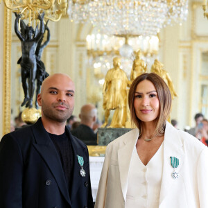 Pour leur plus grand plaisir ! 
Exclusif - Saïd Boussif, Vitaa - La chanteuse Vitaa et le Producteur musical Saïd Boussif élevés par la ministre de la Culture, Rachida Dati au grade de chevalier dans l'ordre des Arts et Lettres dans le salon des Maréchaux au ministère de la Culture à Paris le 24 juin 2024. © Dominique Jacovides - Alain Guizard / Bestimage 