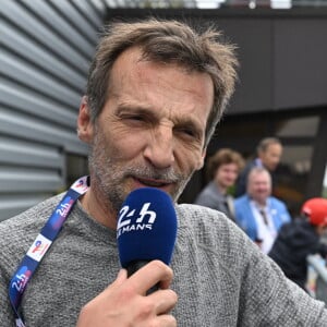 Exclusif - Mathieu Kassovitz interviewé par Vincent Cerutti lors des 24H du Mans 2024, le 15 juin 2024.