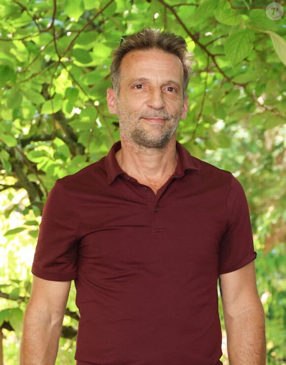 Mathieu Kassovitz au photocall du film "Visions" lors de la 16ème édition du festival du film francophone (FFA) de Angoulême, France, le 24 août 2023. © Coadic Guirec/Bestimage