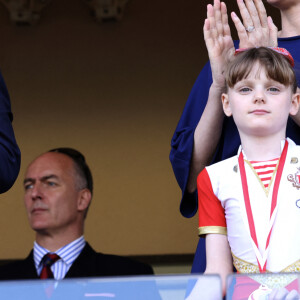 Exclusif - - Le prince Albert II de Monaco , la princesse Charlene et la princesse Gabriella - La famille princière de Monaco assiste au match de l'Afrique du Sud (qui a remporté son match) lors du tournoi de qualification de rugby à 7 pour les JO 2024 au Stade Louis II à Monaco le 22 juin 2024. © Claudia Albuquerque / Bestimage 