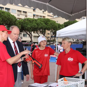 Au programme ? 23 sections de l'AS Monaco Omnisports, y compris la section football dont la présence était marquée par la caravane du Kids Tour.
Exclusif - Le prince Albert II de Monaco au port Hercule pour les festivités dans le cadre du centenaire de l'AS Monaco Omnisports le 22 juin 2024. © Claudia Albuquerque / Bestimage 