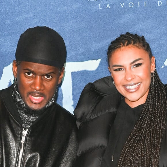 Le rappeur et sa compagne Léa Djadja leurs deux enfants dans une maison
 
Black M et Léa Djadja à la première du film "Avatar: La Voie de l'Eau" au cinéma Le Grand Rex à Paris, le 13 décembre 2022. © Guirec Coadic/Bestimage