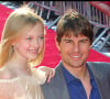 Alors qu'il ne voit plus sa fille depuis déjà de nombreuses années, l'acteur envoie chaque année un cadeau à Dakota Fanning, qui a joué le rôle de sa fille dans La Guerre des mondes en 2005
Tom Cruise et Dakota Fanning.