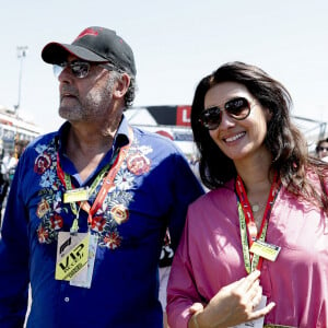 Mère de ses deux derniers enfants, elle est "la femme de sa mort", comme il l'explique dans "marie france"
Jean Reno et sa femme Zofia Borucka - Les célébrités lors du Grand Prix de France de Formule 1 (F1) sur le circuit Paul Ricard au Castellet, le 24 juillet 2022.