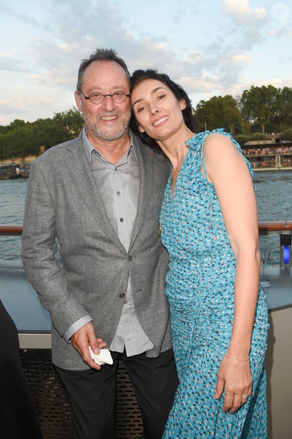 Jean Reno et sa femme Zofia Borucka - Soirée du 90ème anniversaire de Line Renaud sur le Bateau Potel et Chabot "Pavillon Seine" à Paris le 2 juillet 2018. © Coadic Guirec/Bestimage