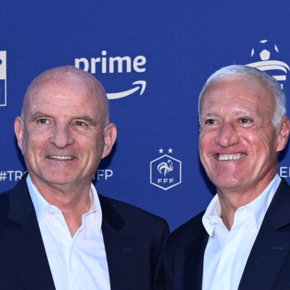 Didier Deschamps et Guy Stephan - Photocall de la 32ème cérémonie des "Trophées UNFP du football" au Pavillon d'Armenonville à Paris, le 13 mai 2024.