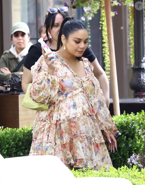 Vanessa Hudgens - L'actrice à l'événement Graces The Grove à Los Angeles.