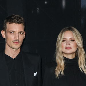 Niels Schneider et Virginie Efira assistent au défilé Saint Laurent Womenswear printemps/été 2024 dans le cadre de la semaine de la mode à Paris, le 26 septembre 2023. ABACAPRESS.COM