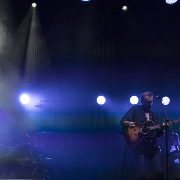 Le chanteur Alain Souchon et son fils Pierre sur scene en concert au festival des Nuits du sud a Vence, le 19/07/2018 - Photo by Syspeo.c/ANDBZ/ABACAPRESS.COM -