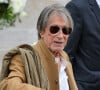 Il a d'ailleurs assisté aux funérailles de la chanteuse le jeudi 20 juin 2024 à Paris
Jacques Dutronc et sa compagne Sylvie Duval - Sortie des obsèques de l'auteure-compositrice-interprète et actrice française Françoise Hardy au crématorium du cimetière du Père-Lachaise à Paris, France, le 20 juin 2024. © Jacovides-Moreau/Bestimage 