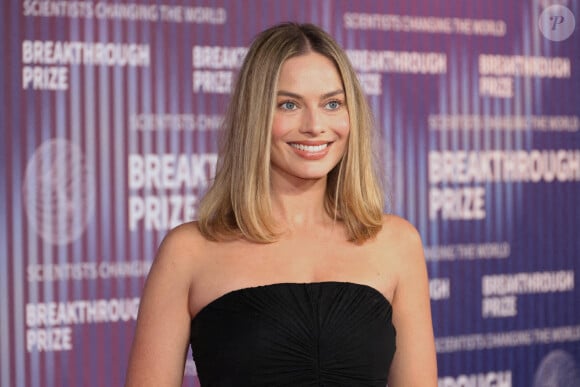 Carnet rose pour Margot Robbie ?
Margot Robbie - Photocall des invités au Breakthrough Prize à Los Angeles © Crash/imageSPACE via ZUMA Press Wire / Bestimage