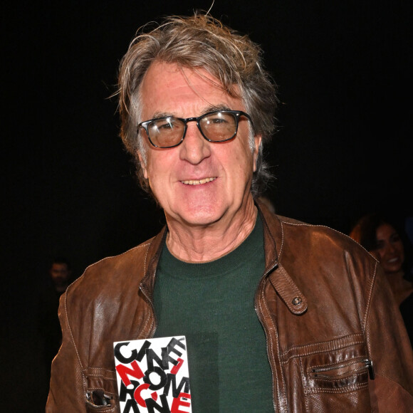 "Je les ai égoïstement beaucoup quittés pour changer de vie."
François Cluzet durant la soirée de clôture et remise des prix de la 4eme édition du Nice Festival CinéRoman au cinéma Pathé Gare du Sud à Nice, le 9 octobre 2022.© Bruno Bebert/Bestimage