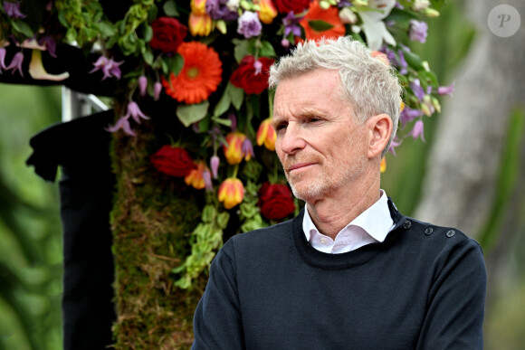 Exclusif - Denis Brogniart, le parrain de l'événement, durant la remise des prix de la 4ème édition du Festival des Jardins de la Côte d'Azur, dans les jardins de la villa Eilenroc, à Antibes Juan les Pins, le 26 mars 2023. © Bruno Bebert / Bestimage