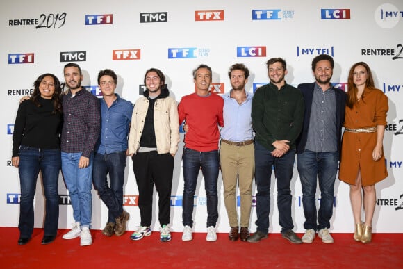 L'équipe de l'émission "Quotidien" : Salhia Brakhlia, Julien Bellver, Martin Weill, Etienne Carbonnier, Yann Barthès, Pablo Mira, Paul Larrouturou, Azzeddine Ahmed-Chaouch et Alison Wheeler - Soirée de rentrée 2019 de TF1 au Palais de Tokyo à Paris, le 9 septembre 2019. © Pierre Perusseau/Bestimage 