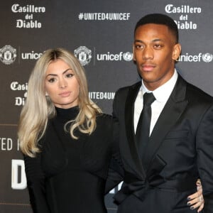 L'ex d'un autre footballeur, Anthony Martial
Anthony Martial et sa compagne Mélanie Da Cruz lors du dîner de gala "United For Unicef" à Manchester, le 15 novembre 2017.