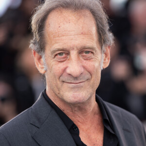 Vincent Lindon assiste au Photocall du film Le Deuxieme Acte dans le cadre du 77ème Festival International du Film de Cannes à Cannes, France, le 15 mai 2024. Photo par Aurore Marechal/ABACAPRESS.COM