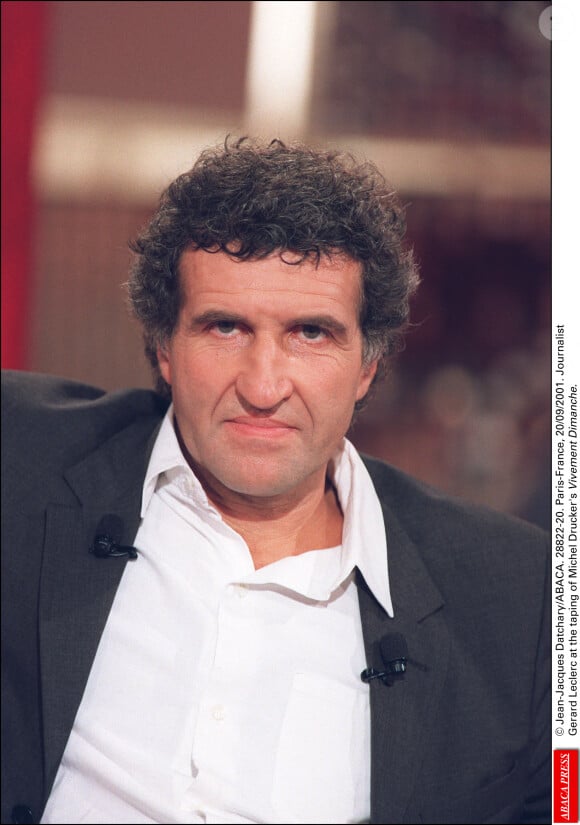 Gérard Leclerc a réalisé un virage à droite sans s'en rendre compte, sans baisser sa vitesse, ce qui a provoqué son crash.
Le journaliste Gérard Leclerc lors de l'enregistrement de l'émission Vivement Dimanche de Michel Drucker, le 20 septembre 2001 à Paris. Jean-Jacques Datchary/ABACA