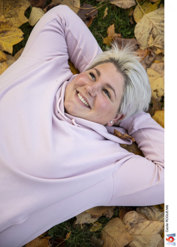 Il y a de cela deux ans, les téléspectateurs découvraient Noémie, qui participait à "L'amour est dans le pré".
Noémie, candidate de "L'amour est dans le pré", sur M6