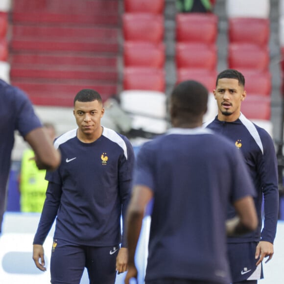 La Fédération française de football va saisir la Fifa, comme elle l'a annoncé
 
Kylian Mbappé Entraînement de l'équipe de France de football avant leur match de demi-finale du Championnat d'Europe de football contre l'Espagne à l'Allianz Arena de Munich, Allemagne, le 8 juillet 2024. © Elyxandro Cegarra/Panoramic/Bestimage