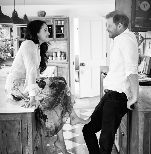 Le prince Harry et Meghan Markle - Images du documentaire Netflix "Harry & Meghan". La série comporte six parties et couvre la relation du couple depuis leurs premières fréquentations jusqu'à leur décision de prendre du recul en tant que membres actifs de la famille royale britannique et leurs activités ultérieures. 