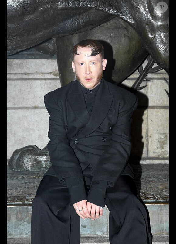 Eddy De Preto lors du concert de la Place de la République en marge de l'émission "Paris Accueille La Flamme", à Paris le 15 juillet 2024