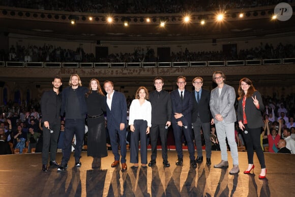 Exclusif - Pierre Niney, Anamaria Vartolomei, Patrick Mille, Julien De Saint Jean, Alexandre de La Patellière, Matthieu Delaporte lors de l'avant-première du film "Le Comte de Monte-Cristo" au Grand Rex à Paris le 20 juin 2024. © Coadic Guirec / Olivier Borde / Bestimage 