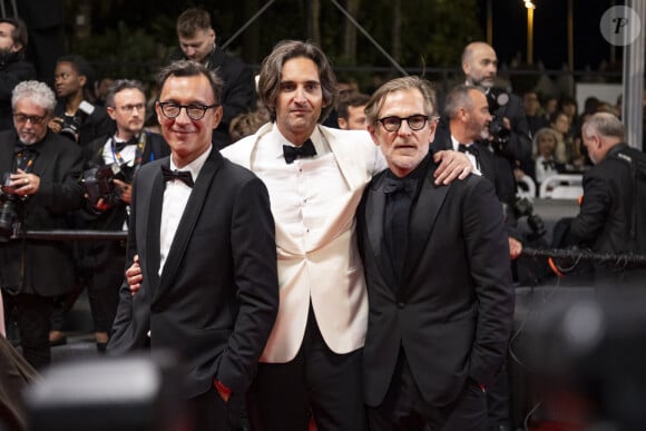 Alexandre de La Patellière, Dimitri Rassam, Matthieu Delaporte - Descente des marches du film " Le comte de Monte-Cristo " lors du 77ème Festival International du Film de Cannes, au Palais des Festivals à Cannes. Le 22 mai 2024 © Olivier Borde / Bestimage 