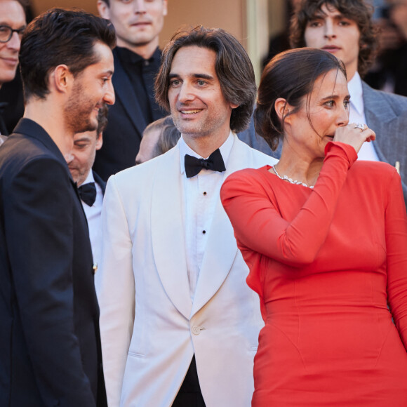 Le Comte de Monte-Cristo cartonne au cinéma !
Pierre Niney, Dimitri Rassam, Julie De Bona - Montée des marches du film " Le comte de Monte-Cristo " lors du 77ème Festival International du Film de Cannes, au Palais des Festivals à Cannes. © Jacovides-Moreau / Bestimage 