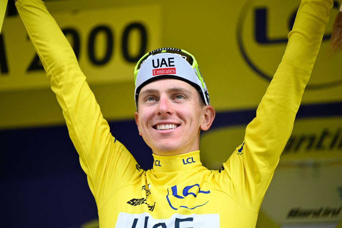 Tadej Pogačar Last White Tour de France Jersey | MatchWornShirt