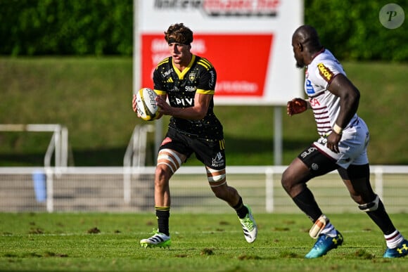 Hugo Auradou et Oscar Jégou, qui restent présumés innocents, encourent 20 ans de prison.
Oscar Jégou du Stade Rochelais lors du match amical de pré-saison entre le Stade Rochelais et l'Union Bordeaux Begles le 10 août 2023 à Dax. Baptiste Fernandez/Icon Sport/ABACAPRESS.COM