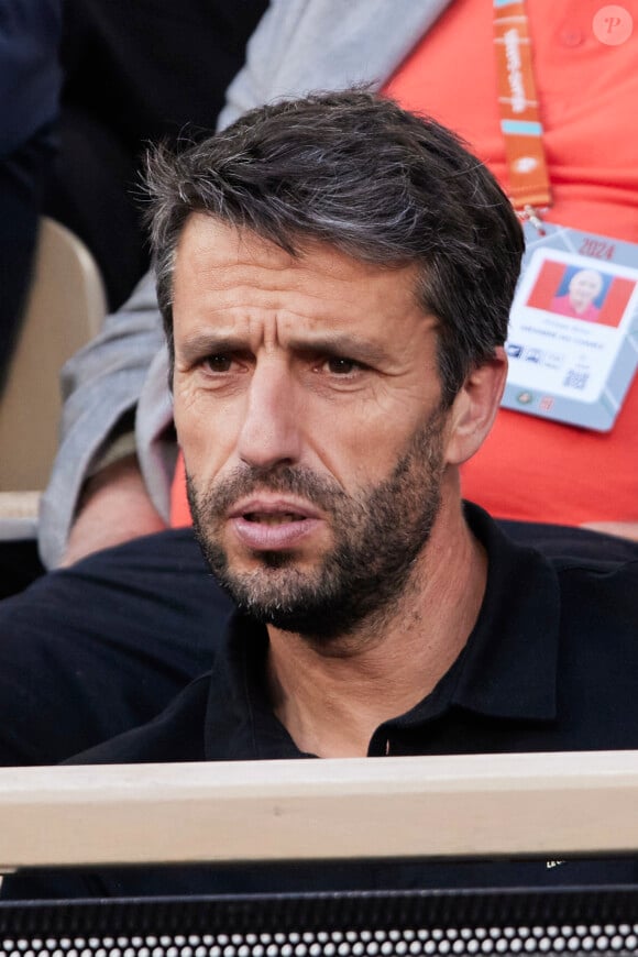 Depuis 2017, il s'est mué en véritable patron
Tony Estanguet - Les célébrités dans les tribunes des Internationaux de France de tennis de Roland Garros 2024 à Paris le 5 juin 2024. © Jacovides-Moreau/Bestimage