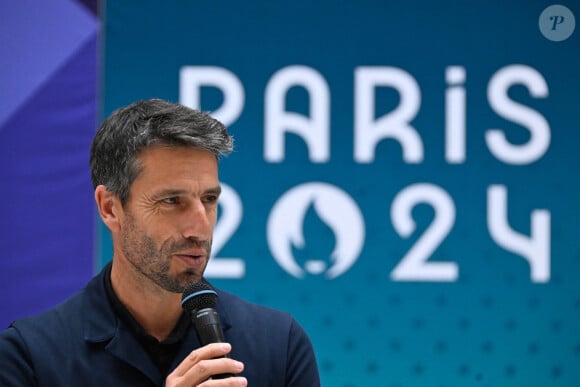 L'ancien sportif s'est justement confié à ce sujet dimanche 21 juillet 2024 dans les colonnes du Parisien
Tony Estanguet (patron du comité d'organisation des JO de Paris 2024) - Présentation des podiums des Jeux Olympiques et Paralympiques au centre d'affaires Le Pulse à Saint-Denis, le 23 mai 2024. © Federico Pestellini / Panoramic / Bestimage 