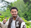 Le jeune milieu de terrain du PSG et des Bleus est en couple
 
Warren Zaïre-Emery - Arrivée des joueurs de l'Equipe de France de football à Clairefontaine, le 29 mai 2024. © Baptiste Autissier / Panoramic / Bestimage