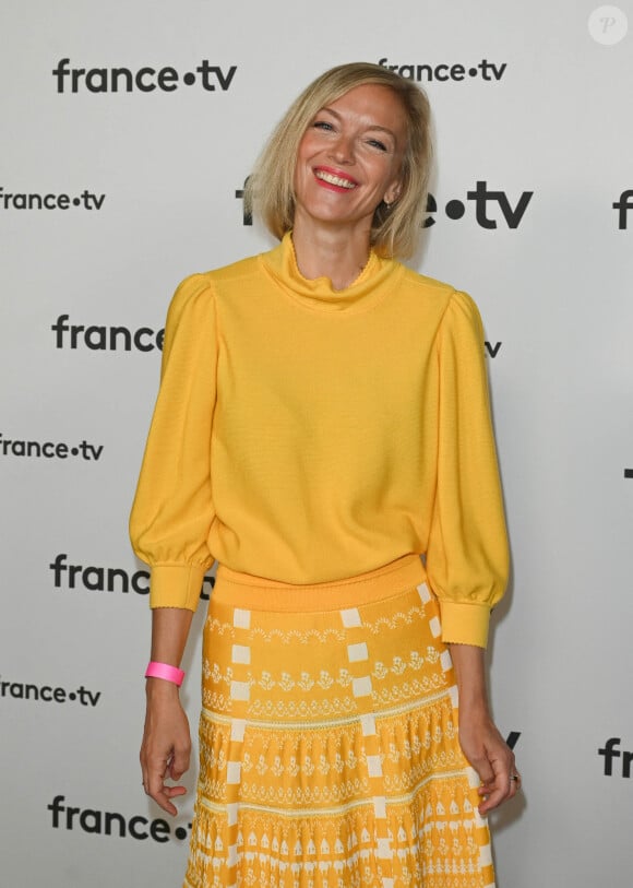 Maya Lauqué au photocall pour la conférence de presse de rentrée de France TV à la Grande Halle de la Villette à Paris, France, le 6 juillet 2022. © Coadic Guirec/Bestimage 