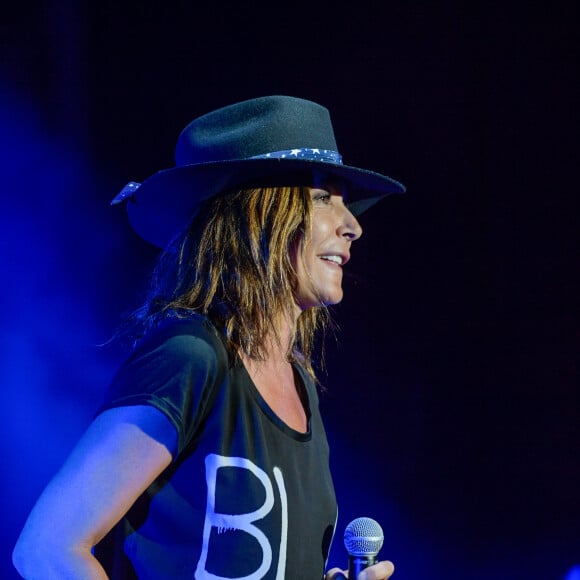 La chanteuse Zazie en concert a Solliès Pont dans le Var © Patrick Carpentier / Bestimage