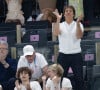 Le comédien est ensuite allé encourager l'équipe américaine de natation
Tom Cruise assiste aux épreuves de gymnastique avec Simone Biles des USA lors des Jeux Olympiques 2024 (JO 2024) à Paris le 28 juillet 2024