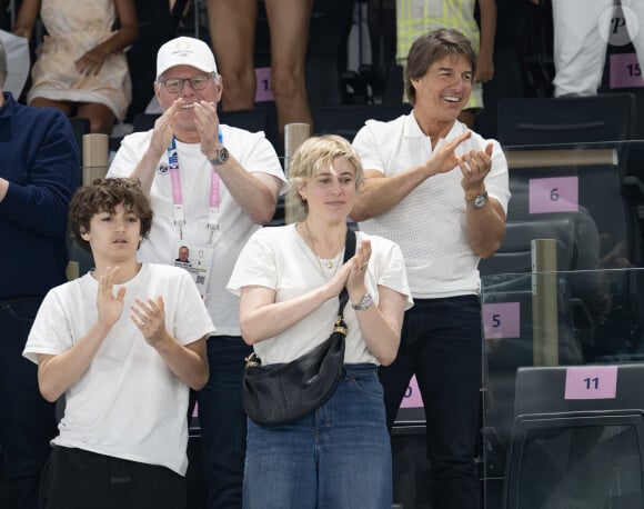 Tom Cruise assiste aux épreuves de gymnastique avec Simone Biles des USA lors des Jeux Olympiques 2024 (JO 2024) à Paris le 28 juillet 2024