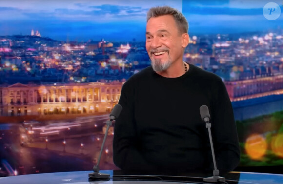 Florent Pagny, qui va beaucoup mieux, était l'invité de Gilles Bouleau aux 20 heures de TF1 le jeudi 16 novembre. © Captute TV TF1 via Bestimage