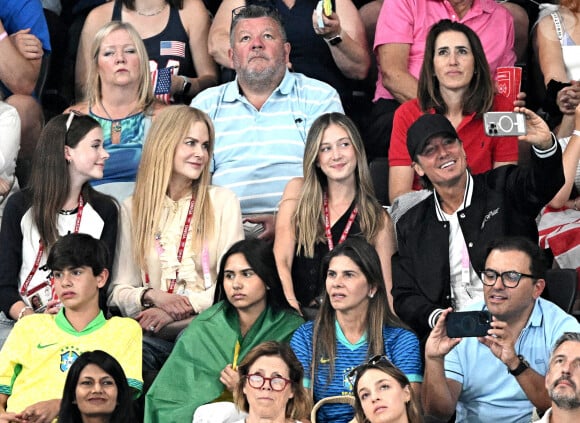 Nicole Kidman, son mari Keith Urban et leur fille lors de la finale de l'épreuve par équipe de gymnastique à l'Arena Bercy à Paris le 30 juillet 2024. Photo by David Niviere/ABACAPRESS.COM