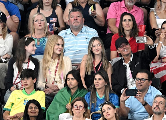 Nicole Kidman, son mari Keith Urban et leur fille lors de la finale de l'épreuve par équipe de gymnastique à l'Arena Bercy à Paris le 30 juillet 2024. Photo by David Niviere/ABACAPRESS.COM.