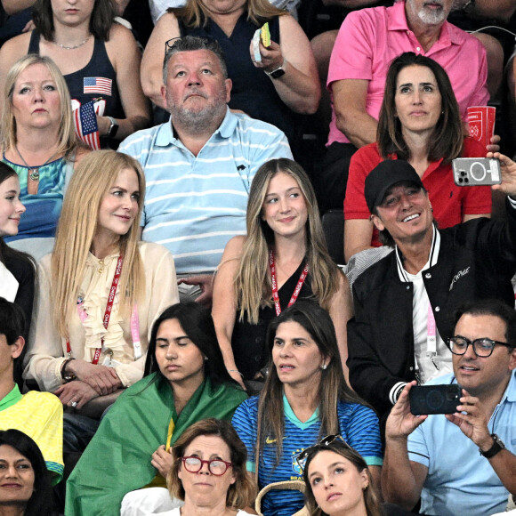 Nicole Kidman, son mari Keith Urban et leur fille lors de la finale de l'épreuve par équipe de gymnastique à l'Arena Bercy à Paris le 30 juillet 2024. Photo by David Niviere/ABACAPRESS.COM.