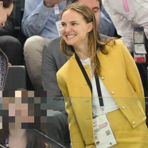 Natalie Portman présente aux JO de Paris
Natalie Portman et sa fille Amalia lors de la finale de l'épreuve par équipe de gymnastique à l'Arena Bercy à Paris. Photo by David Niviere/ABACAPRESS.COM