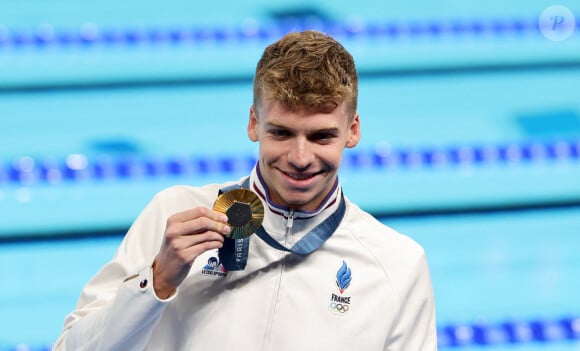 Léon Marchand devient champion Olympique sur 400 m 4 nages lors des Jeux Olympiques de Paris 2024 (JO) à Paris La Defense Arena à Nanterre le 28 juillet 2024. © Dominique Jacovides-Pierre Perusseau/Bestimage 