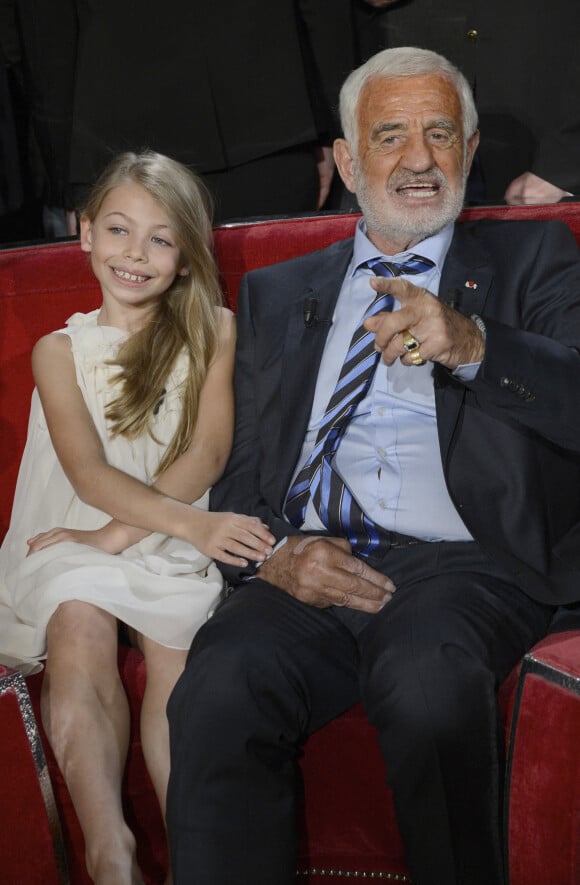 Stella et Jean-Paul Belmondo - Enregistrement de l'emission "Vivement Dimanche" a Paris le 10 avril 2013 qui sera diffusee le 14 avril. © Coadic Guirec / Bestimage