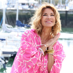 Ingrid Chauvin au photocall de la série "Demain Nous Appartient" lors de la 25ème édition du Festival de la fiction de la Rochelle, France, le 16 septembre 2023. © Denis Guignebourg/BestImage 